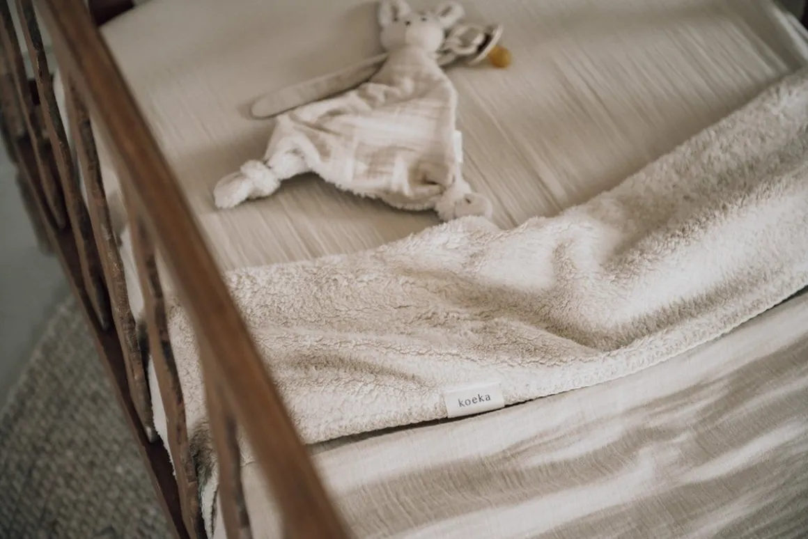 Koeka Ledikantdeken Faro Teddy Warm White