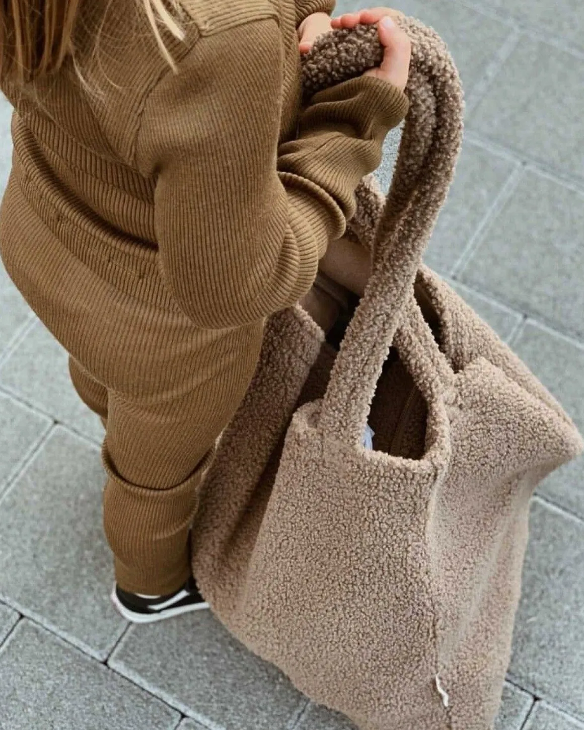 Studio Noos Chunky Teddy Mom-bag Brown